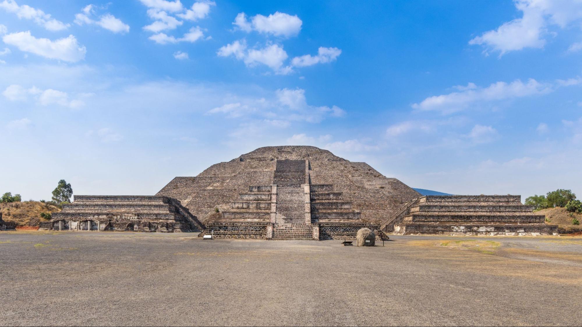 image3 メキシコ テオティワカン 遺跡 月のピラミッド 